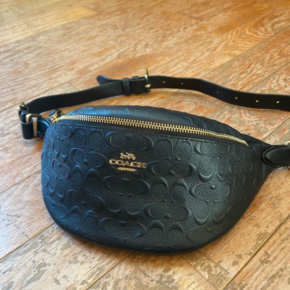 Handbags - Coach Fanny Pack